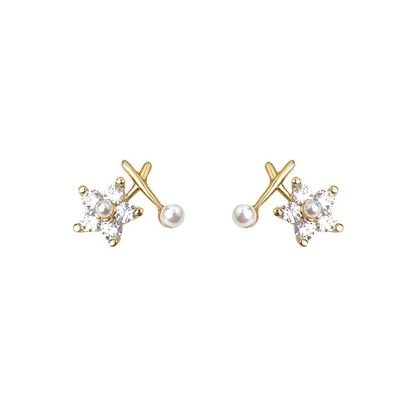 Mini Version Flower Minimalist Earrings