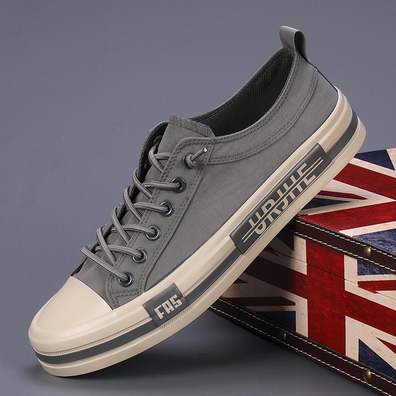 2025 Summer Men's Low-Top Color Block Canvas Slip-On Skate Shoes
