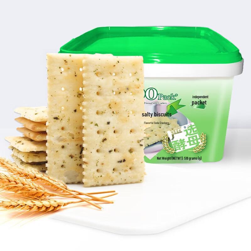 Giant Wave Yeast Soda Crackers