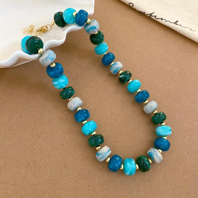 Elegant Summer Acrylic Beaded Necklace: Fashionable Round Clavicle Chain Jewelry