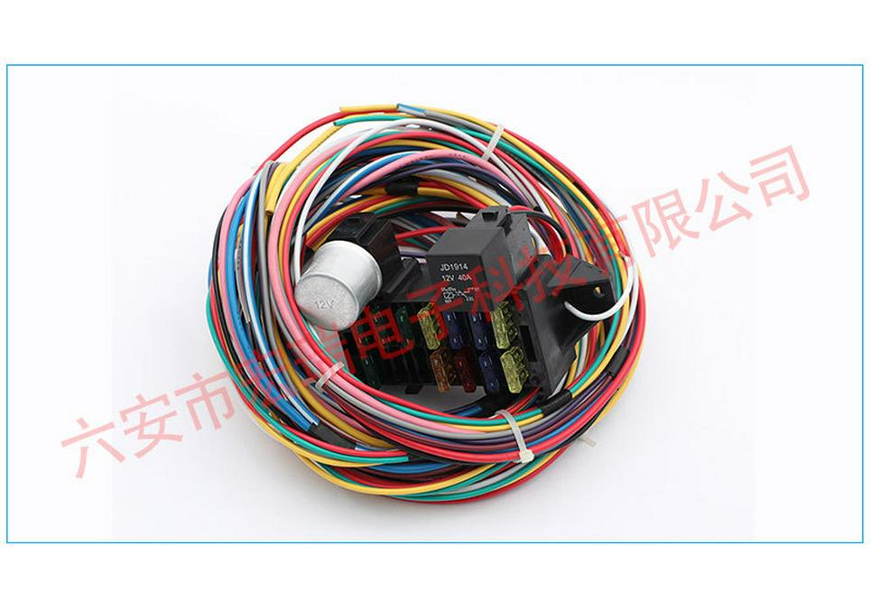 

12V Universal Car Fuse Box Wiring Harness, 12/14-Circuit Connector