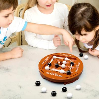 Gioco di scacchi orbitale Giocattolo Bambini Adulti Gioco di scacchi da battaglia portatile Giocattolo Divertente Famiglia Classico gioco di strategia di scacchi Giocattolo regalo