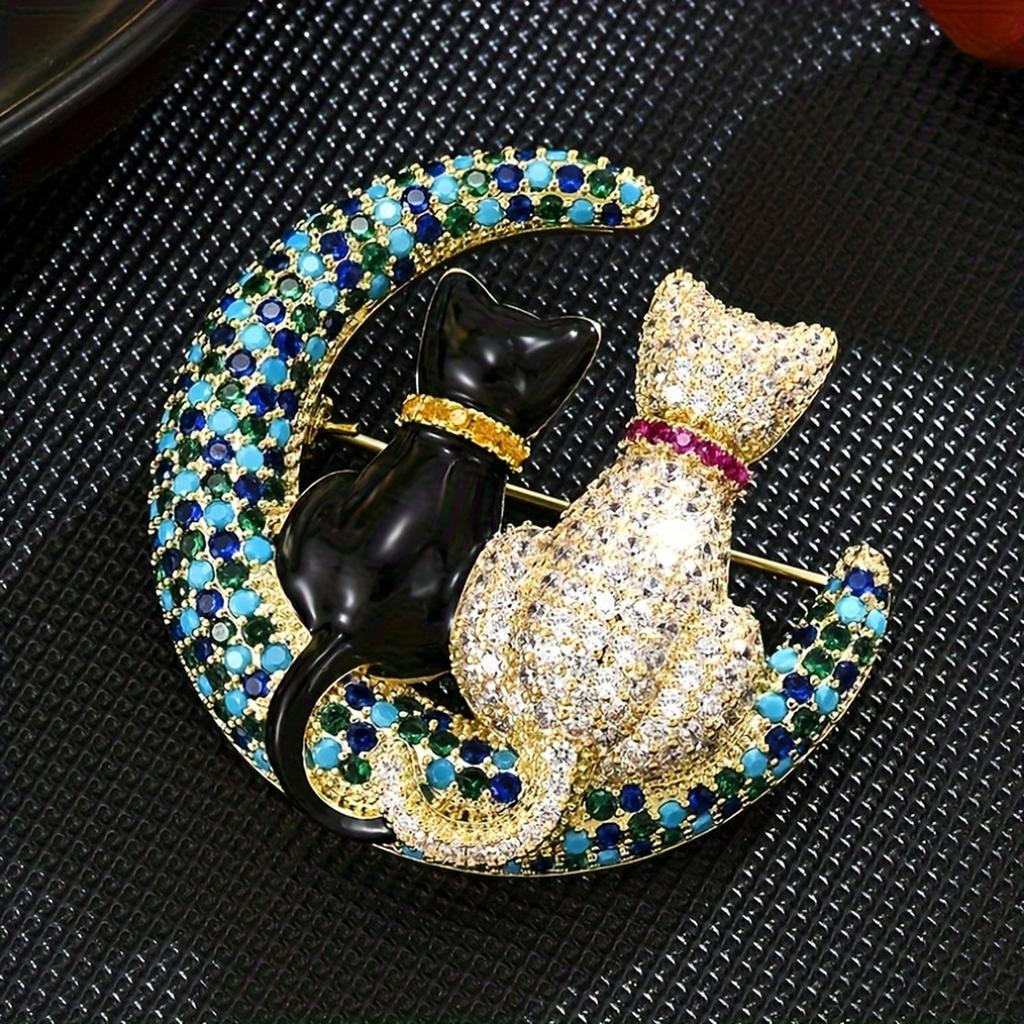 Alloy Rhinestone Cat Moon Brooch Elegant Metal Pin Fashion Jewelry Accessory for Women Apparel Decoration