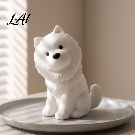 Desktop Animal Model Cute Sitting Samoyed Dog Figurine 3D Printed Smiling Puppy Statue Healing Miniature Pet Figurine Ornament for Home Car