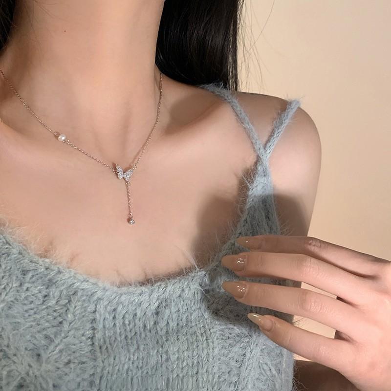 Double Layered Camellia Necklace for Women's Light Luxury Fashion Design Necklace Neck Chain Tassel Collarbone Chain Jewelry Gift