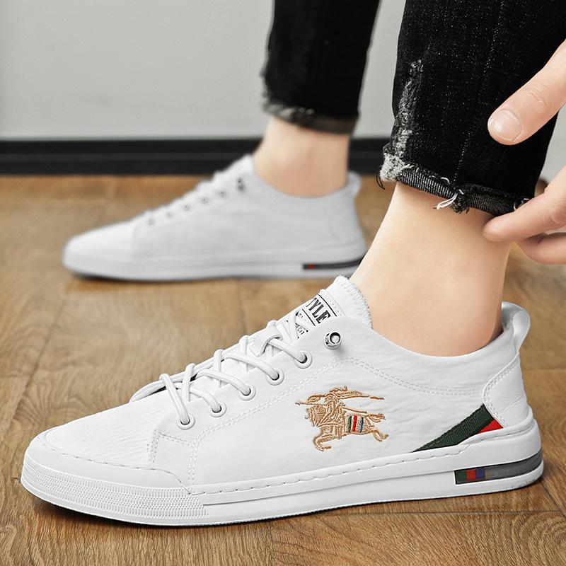 

Европейская станция новая ледяная шелковая ткань ленивые туфли весна и лето дышащие мужские туфли тренд универсальные для ног повседневная обувь мужская 44 белый