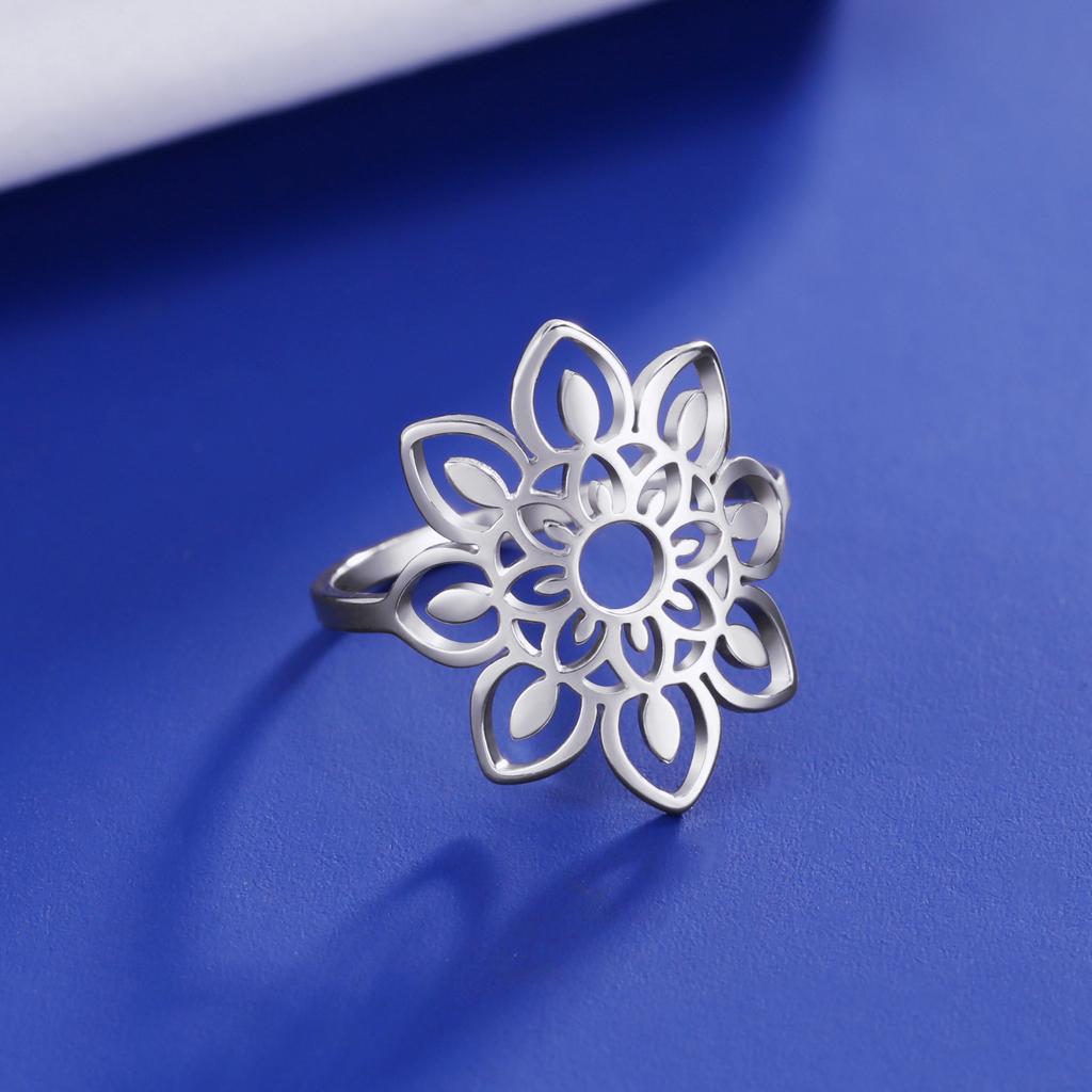 Teamer Buddhist Mandala Lotus Flower Ring Elegant Stainless Steel Gold Color Finger Ring for Women Spiritual Healing Jewelry