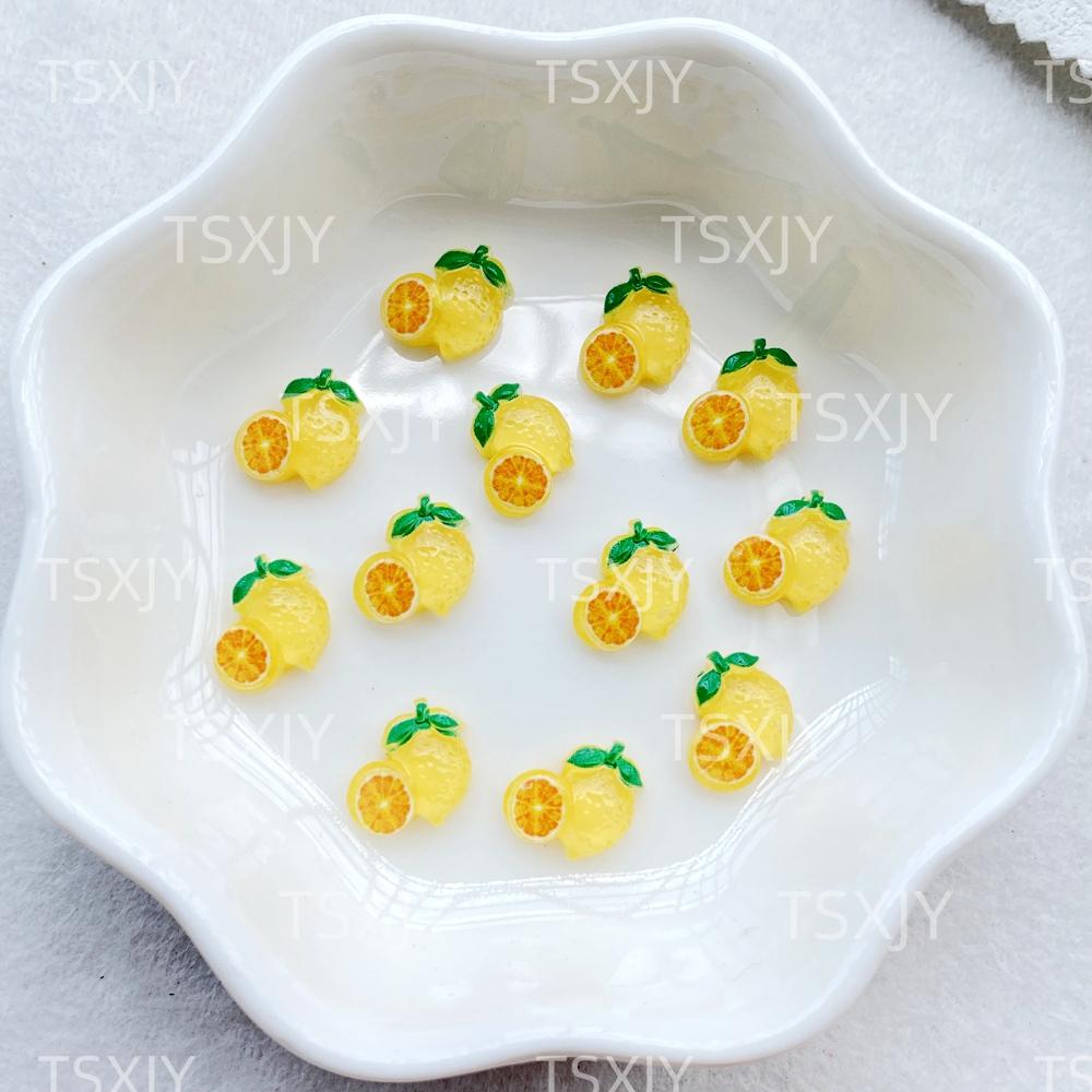 50 Stück Neue Nagelkunst Mini Weihnachtsfrüchte wie Kirschen Erdbeeren Charms Strasssteine DIY Bastelartikel für Nägel 3D Dekorationen