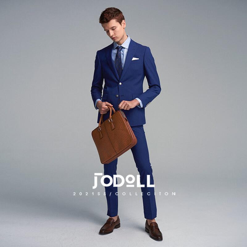 Мужской деловой шерстяной костюм в полоску приталенного кроя JODOLL 54B