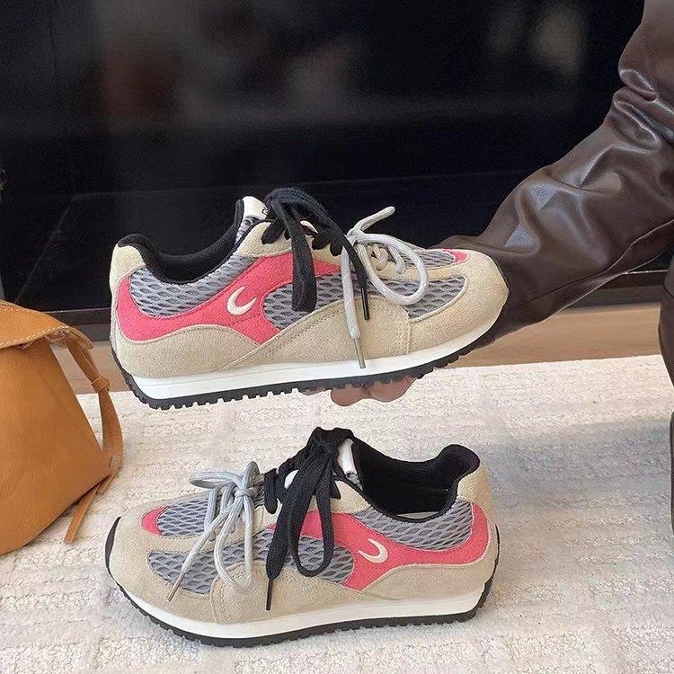 

[Youshilai] 2025 autumn new mesh lightweight Forrest Gump shoes women s color matching versatile casual sports women s shoes tide 40