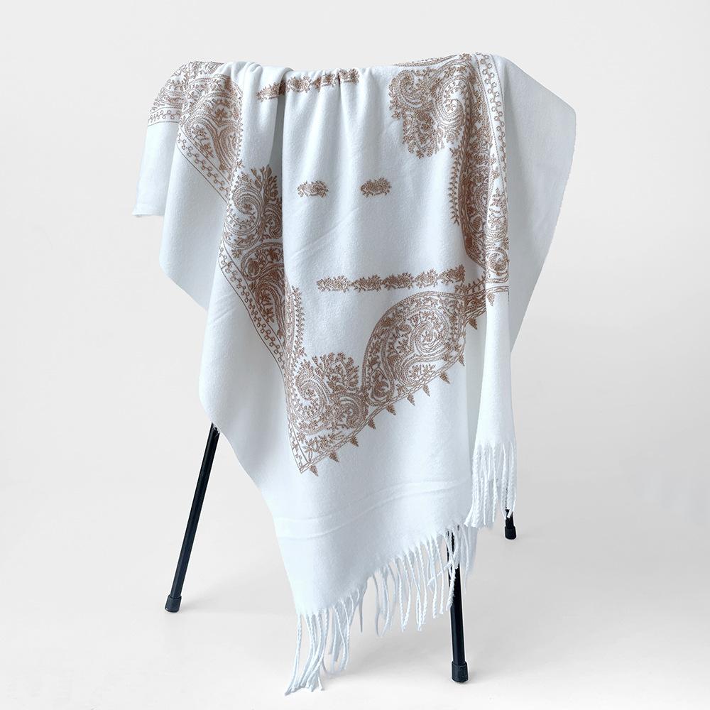 Luxury  Fashion Cashmere Shawl Large Cashew Printed Scarf Double-Sided Embroidered Tassel Scarves Women Blanket Bandana