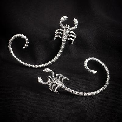 1 Pair Vintage Punk Dark Avant-Garde Animal Venom Scorpion Ear Clip Goth Punk Earrings Personality Animal Jewelry