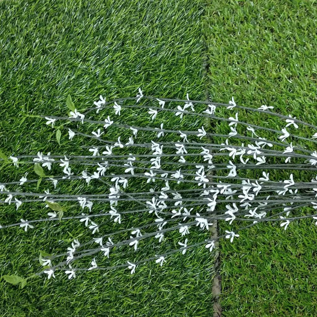 Artificial   Branch Lifelike Decorative Plastic Easy to Clean Artificial Fake   for Home Dorm