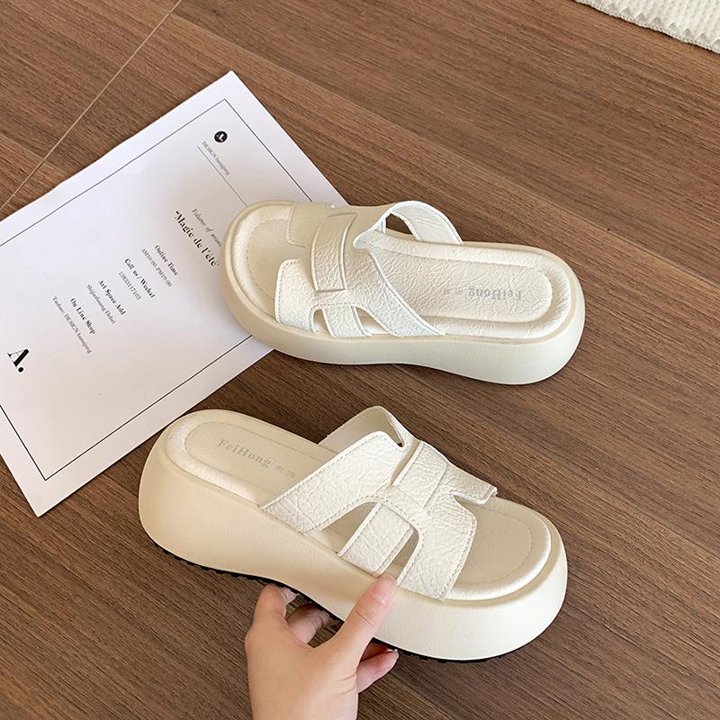 Niche personalized pink and purple thick-soled one-word slippers women's summer wear 2025 new soft-soled versatile Roman cool slippers