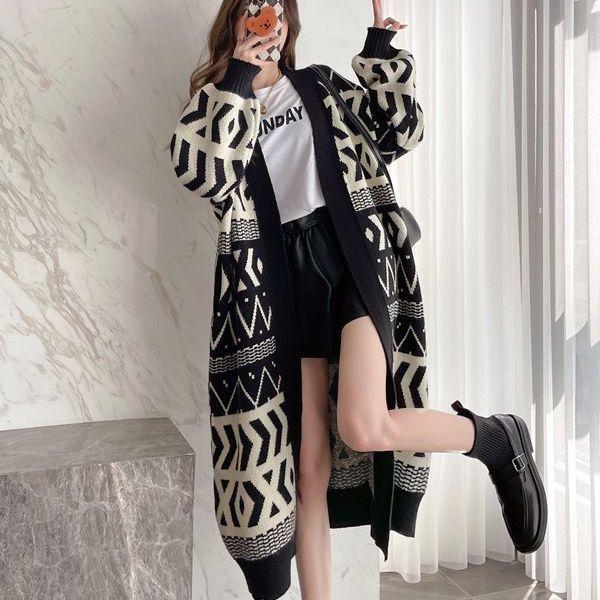 Autumn and Winter New Korean Knitted Sweater Cardigan Sweater Women's Knee Over Loose Long Sweater