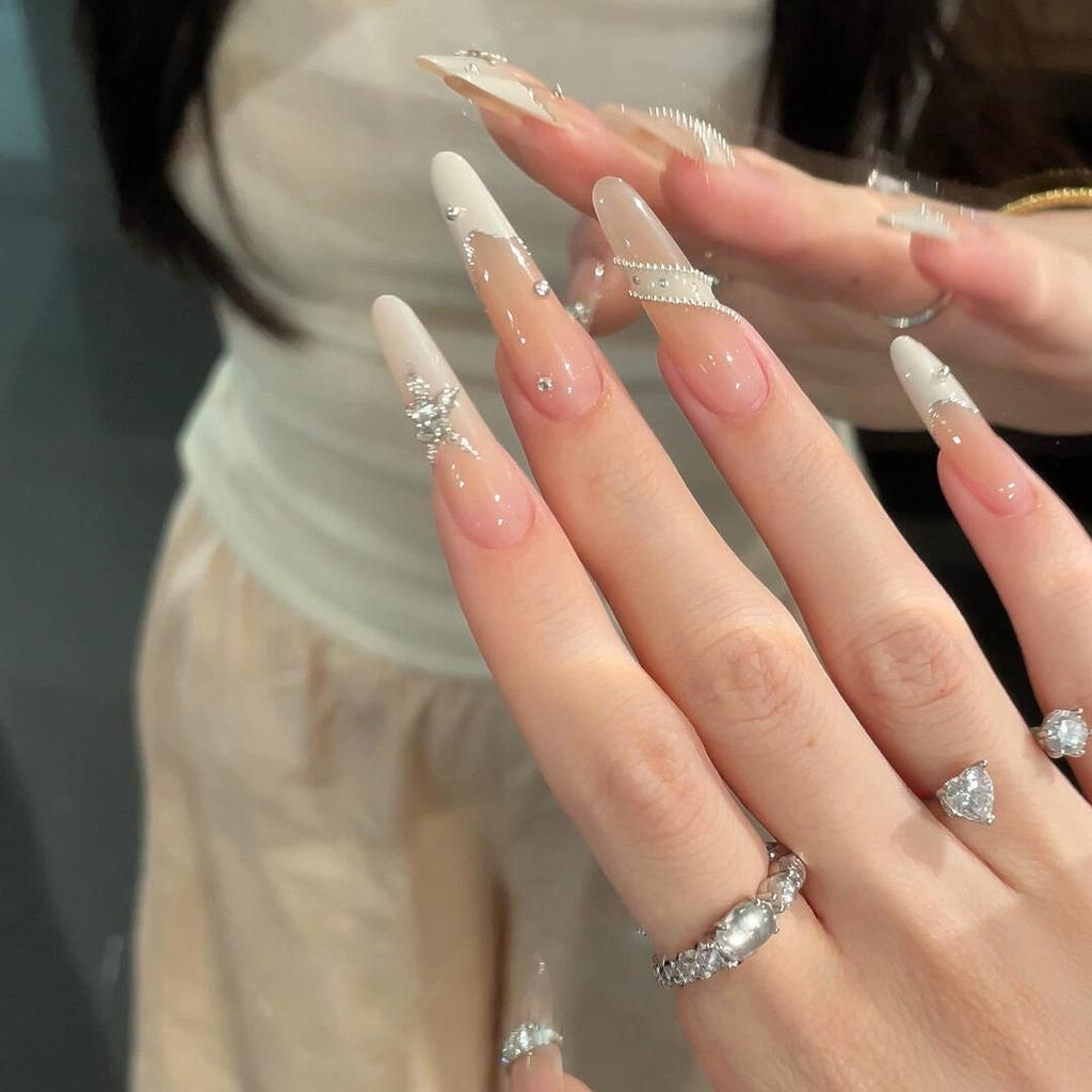French White Streamer Star Zircon Pure Hand-worn Nail Temperament Pure Desire To Show White Nail Patch Fake Nails