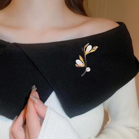 Brooch Magnolia Branch Design Lapel Brooch Pin Sweaters Collars Hats Bags Coats Scarves Badge Versatile Accessory