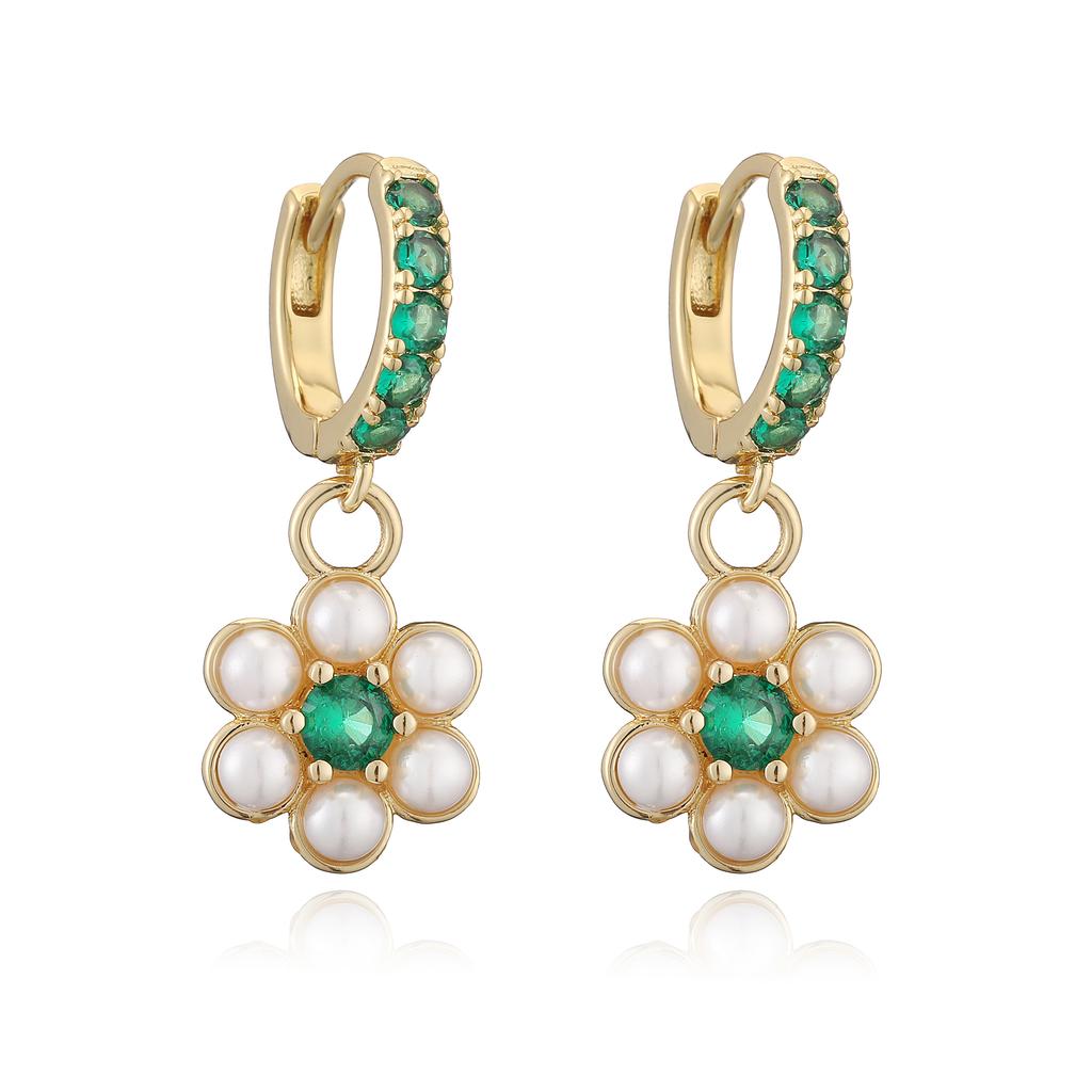 HECHENG,Sweet Romantic Small Pearl Zirconia Flower Pendant Women's Earrings Plated 18K Golden Copper Earrings Piercing Jewellery