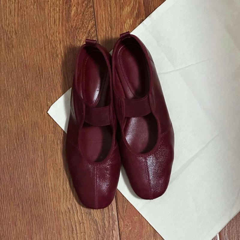Sheepskin version~ retro red round head ballet Mary Jane shoes 2025 new one-word buckle flat bottom shallow mouth single shoes women