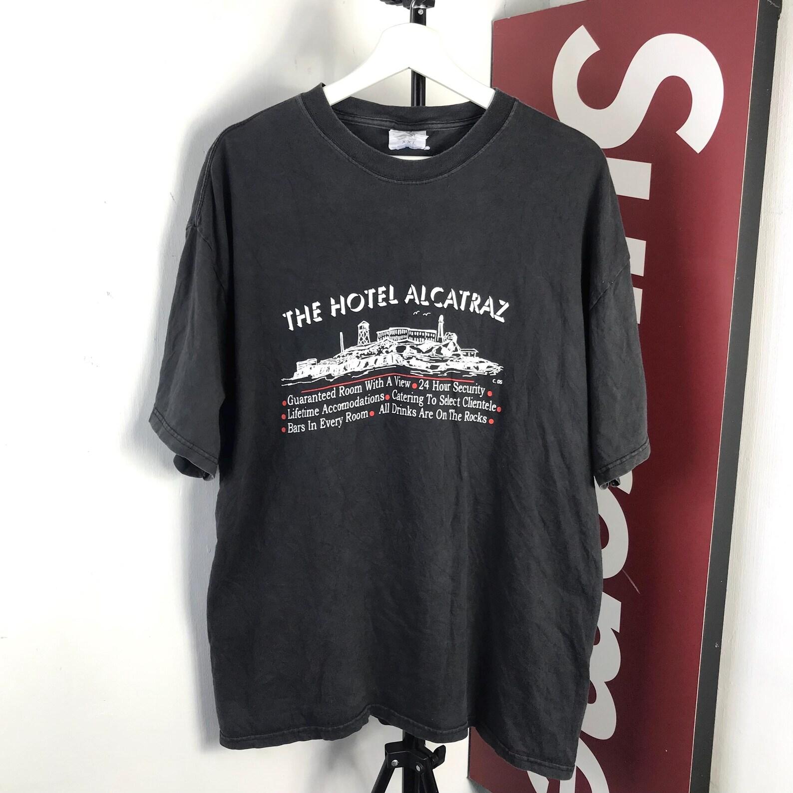 vintage 90s The Hotel Alcatraz Rock SAN FRANCISCO CALIFORNIA T shirt M