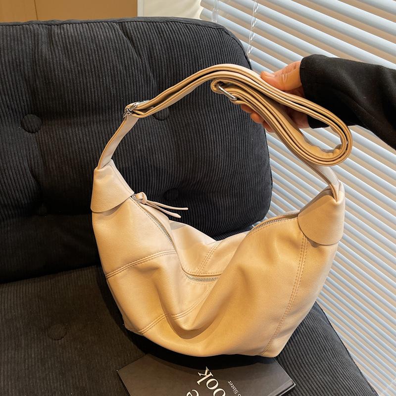 Large Capacity Bag Women's New Casual Versatile Shoulder Messenger Bag Fashion Bag