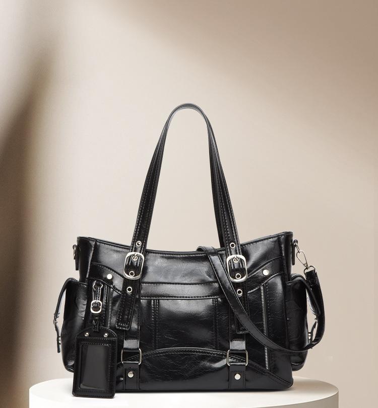 New Niche Design Trendy Retro Spice Girl Large Capacity Tote Bag Single Shoulder Oblique Span Locomotive Bag Women