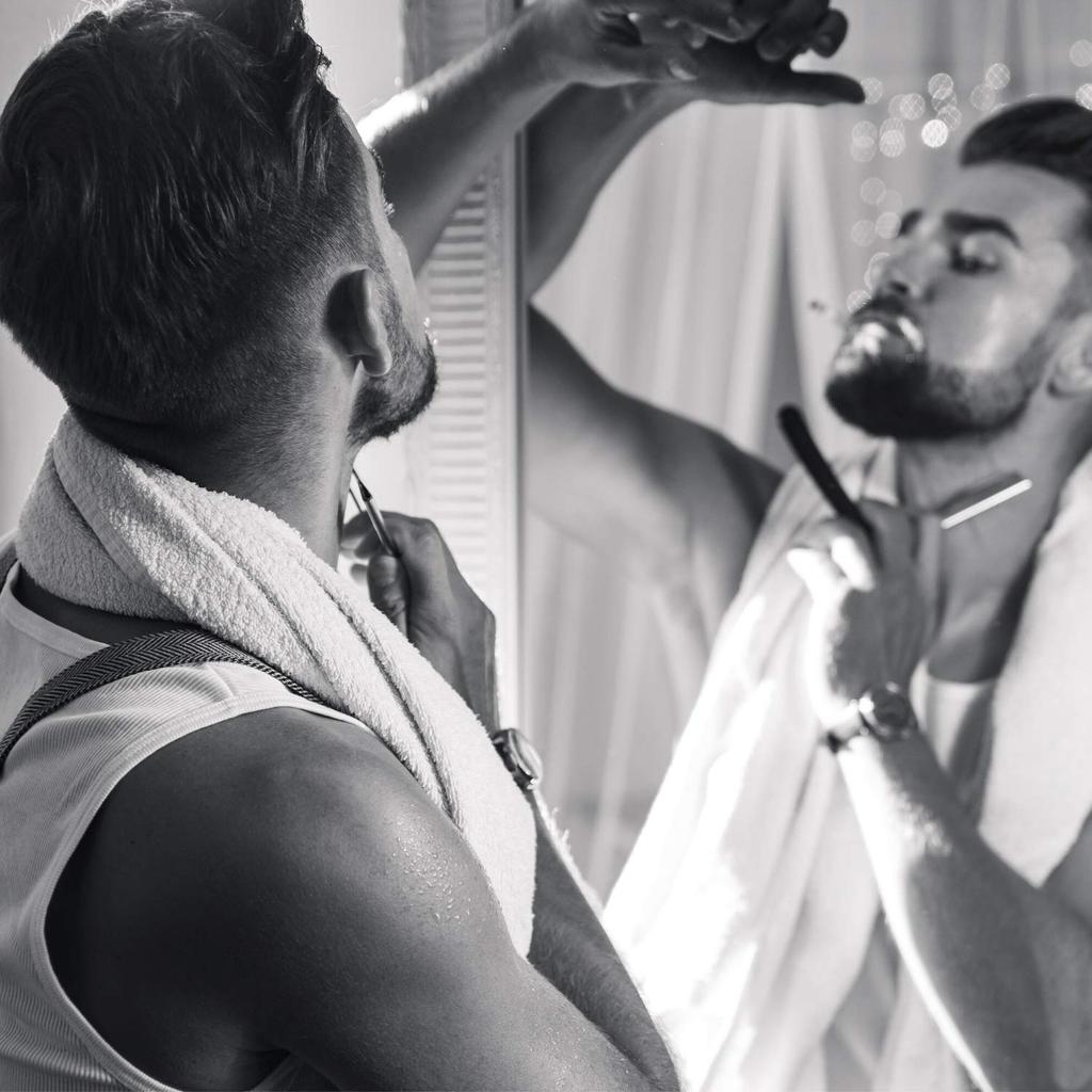 Feather Artist Club SS Leather Black