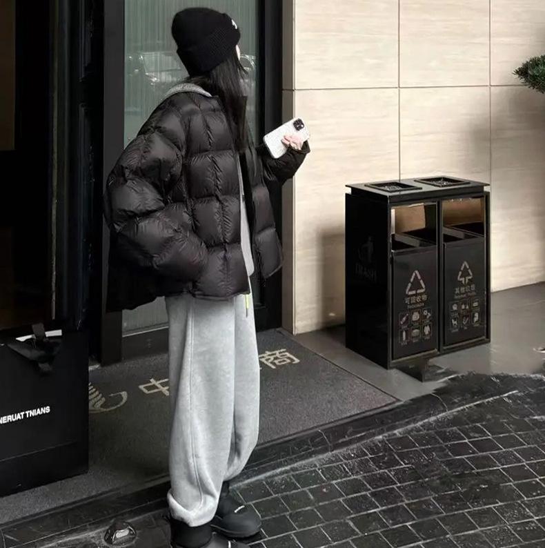 Women's Korean Style Short Tofu Block Down Jacket - Warm, High-End Winter Petite Puffer