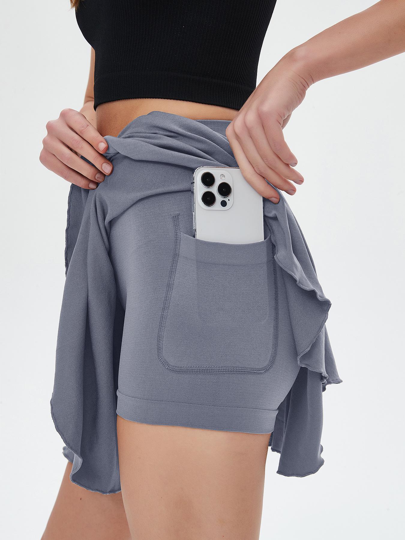 

Women s Pleated Tennis Skirt with Shorts - Ideal for Yoga, Badminton, Running, and Fitness Activities Medium синій/сірий колір