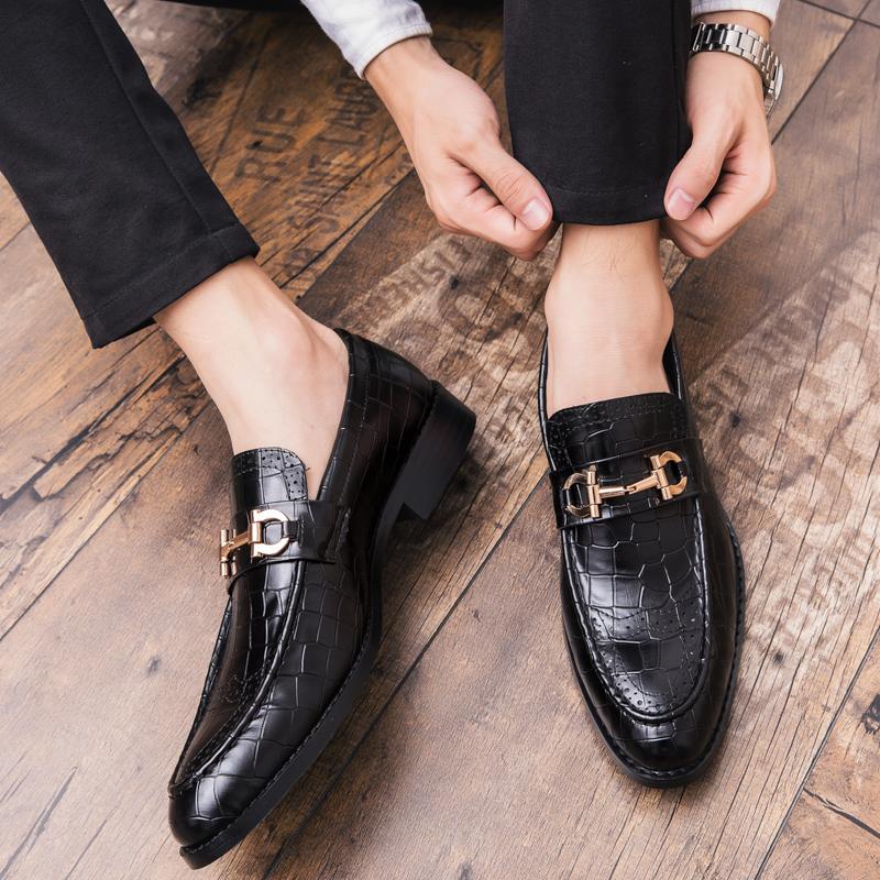 High Quality Casual Business Leather Shoes For Men Classic Social Leather Shoes Men Party Formal Loafers Men Dress Shoes Retro