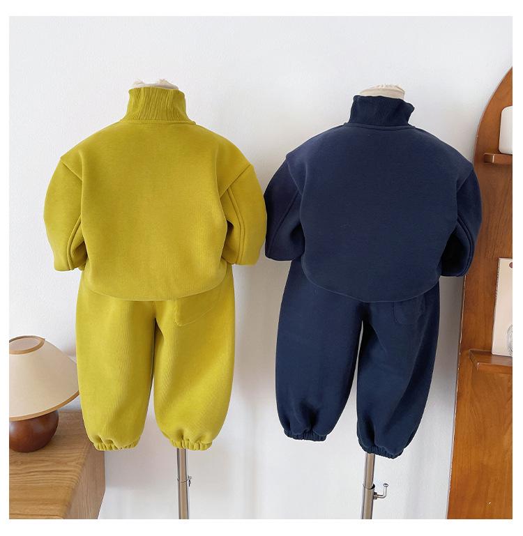 Nausicaä 2025 Zima Dziecięcy Zestaw Bluza Polarowa w Stylu Koreańskim - Stójka, Unisex Ciepły Dwuczęściowy.