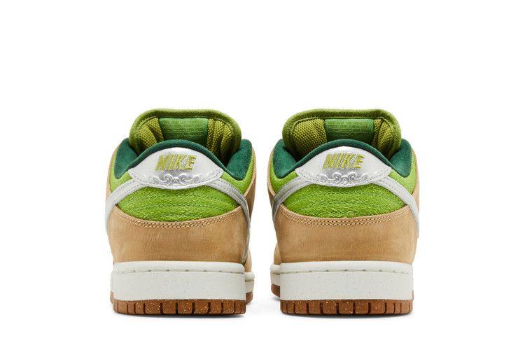 Nike SB Dunk Low Escargot