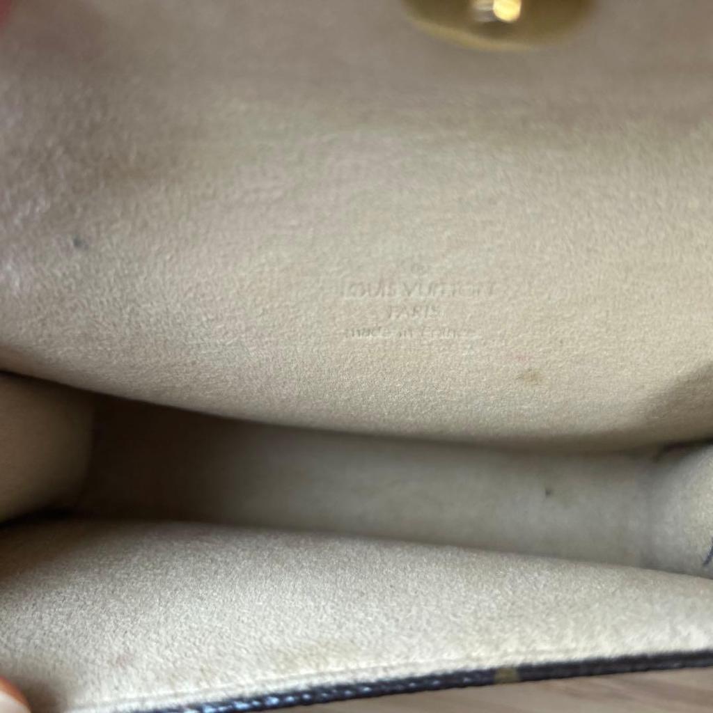 Used Louis Vuitton Pochette Florentine