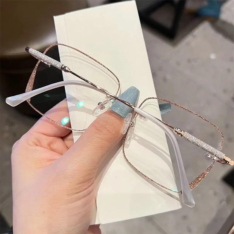 Stylish Glitter Square Metal Frames Reading Eyeglasses Anti-Blue Light HIGH-DEFINITION Presbyopic Eyeglasses Male Female Eyeglasses Eyewear + 1