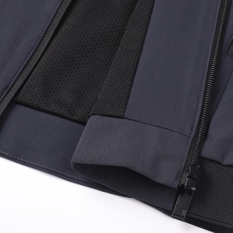 2025 Autumn/Winter Men's Trendy Hooded Jacket: Casual Zipper Top for Middle-Aged Fashion