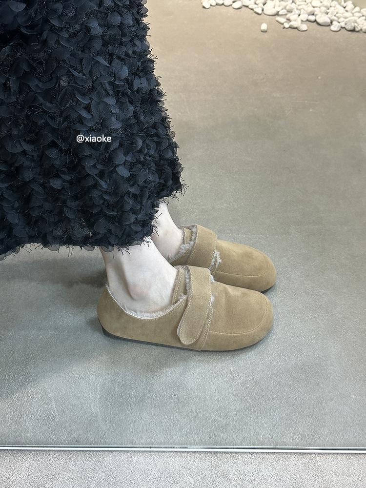 

Flat bottom one-pedal lazy shoes women s shoes 2025 new autumn and winter outer wear velvet 40