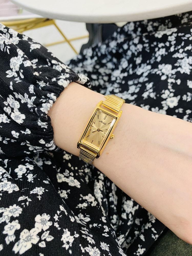 New Gold Watch, Rectangular, Simple Design With Bamboo-Shaped Steel Strap, Vintage And Retro Style, A Perfect Gift For Women.