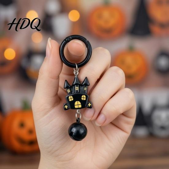 Spooky Bag Charms Halloween Cartoon Bat Keychain with Bell Winged Ghost Castle Collectibles Charm Charm Backpacks Handbags Decoration Accessory,