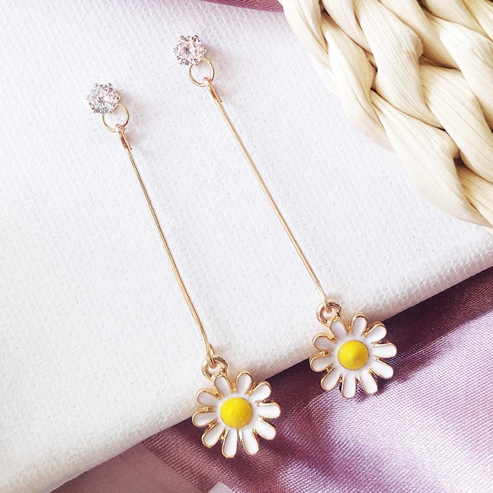 Women Bright Daisy All Matching Flower Earrings Delicate Fashion Earrings