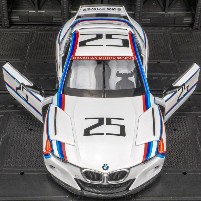 1/24 BMW 3.0 CSL Alloy Racing Car Model Diecast Metal Toy Car Vehicle Model High Simulation Sound and Light Collection Kids Gift