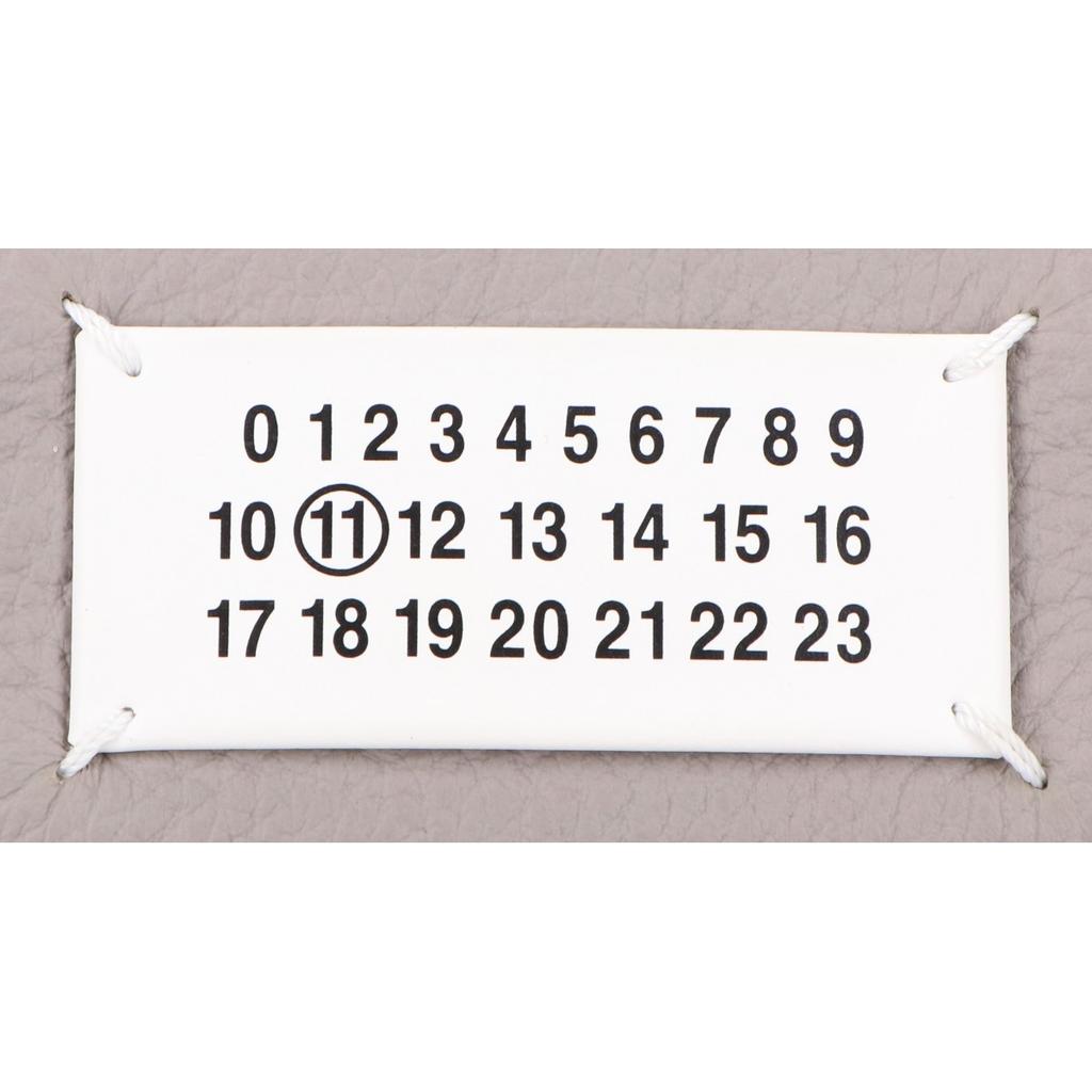 Maison Margiela Excellent condition 2012 model SB1WG0003 5AC leather 2-way clutch bag Shoulder bag T8135 greigeUsed