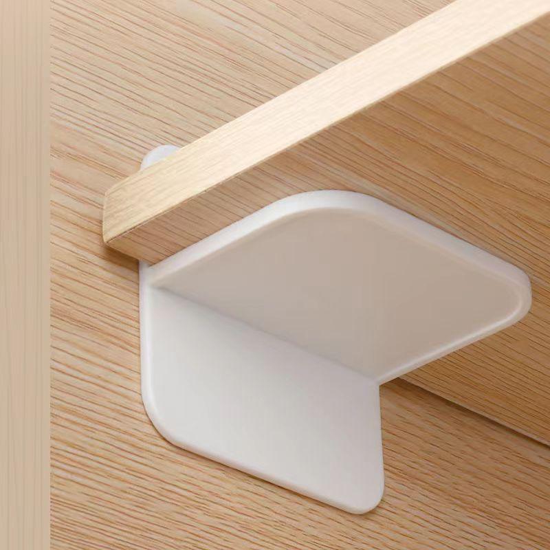 Baby-Laufstall Faltbarer Zaun mit rutschfester Saugnapfbasis und Schnallenverstärkung.