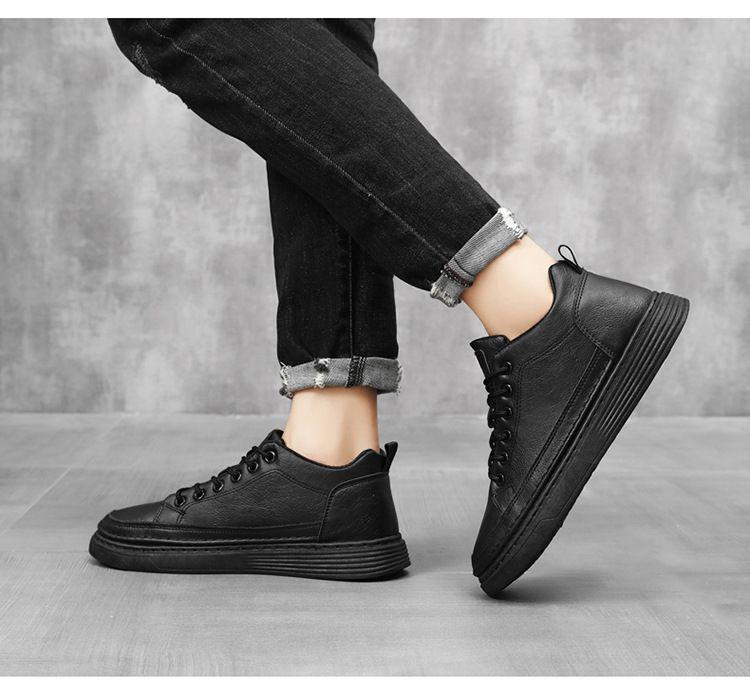 Men's 2025 Black Sneakers: Trendy, Versatile, Korean-Style Casual Shoes for Spring & Autumn, Breathable & Flat-Bottomed.