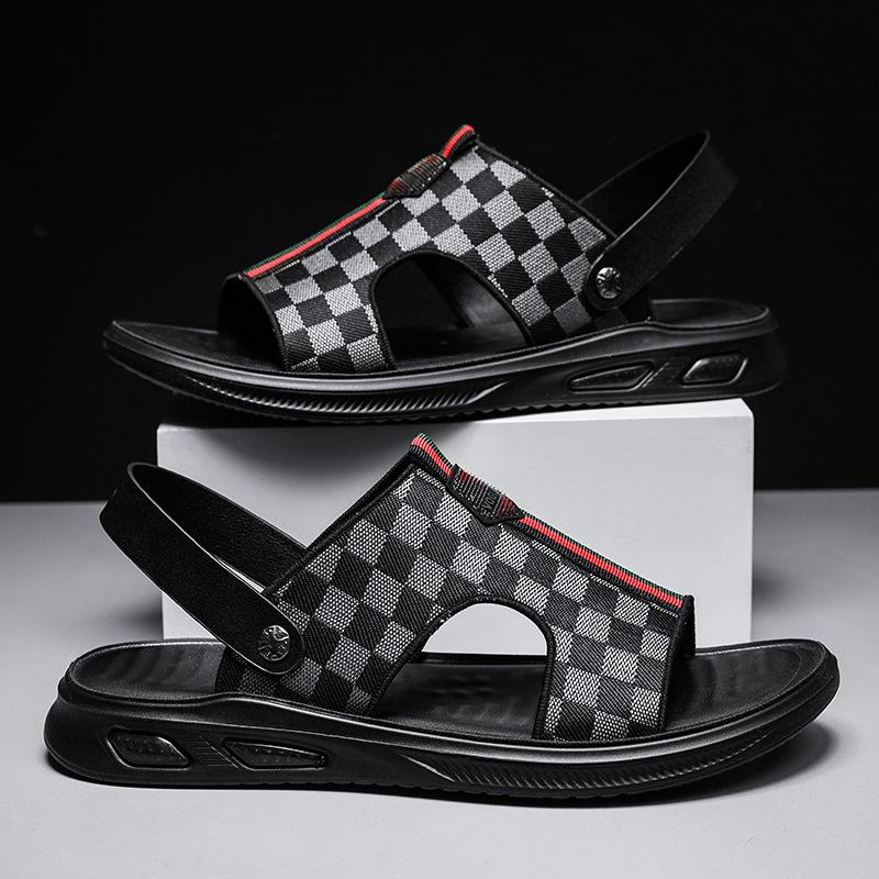 Men's Sandals Summer Driving Sports Casual Versatile Slippers Comfortable and Breathable Soft-soled Non-slip Beach Sandals