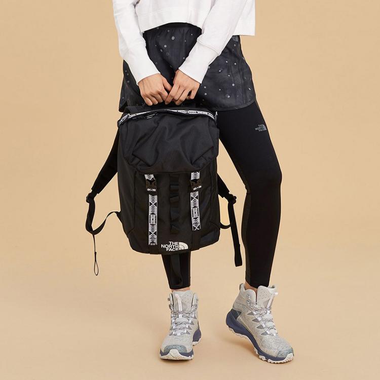 The North Face 20-35L Universeller Bequemer Rucksack Unisex Rucksack Schwarz NF0A3KUT-KY4