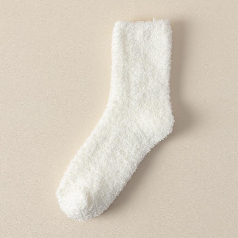 Coral Fleece Socks, Women's Autumn and Winter Sleep Socks, Warm and Non-shedding Mid-calf Socks, Thick Socks