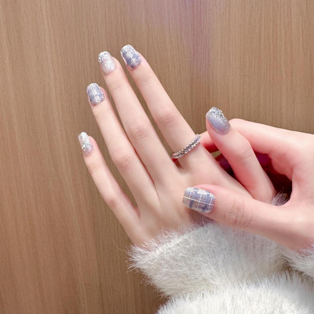 Xiaohongshu Japanese Plaid Ice Transparent Boutique Handmade Wearable Whitening Nails