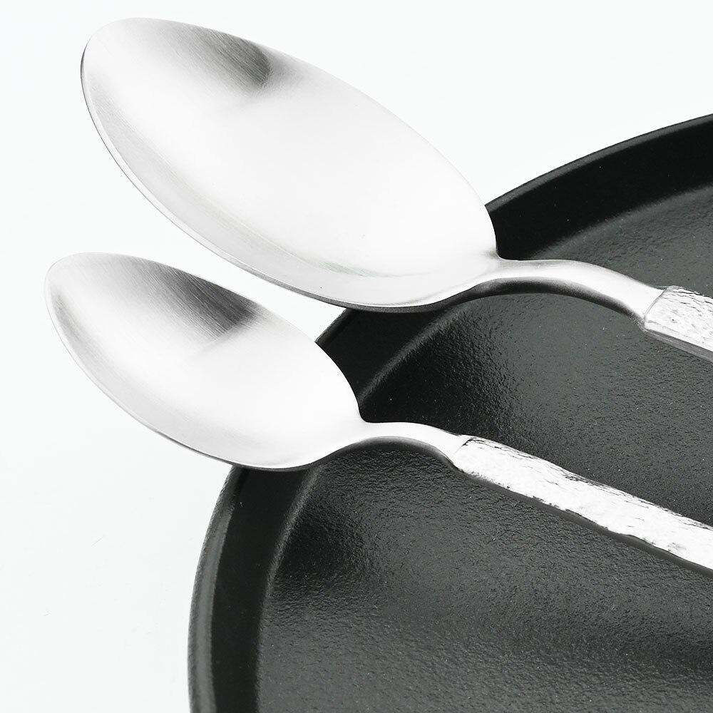 Matte 304 Stainless Steel Western Vintage Cutlery Set Knife Fork Spoons Dinner Set Dinnerware Western Tableware Textured Silverware