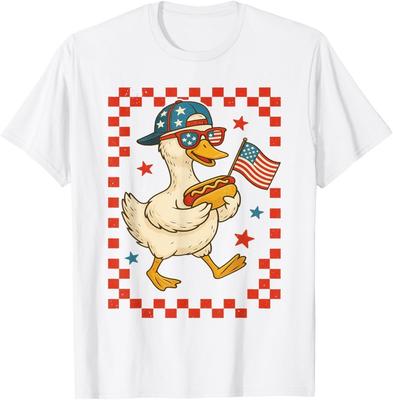 Patriotische Ente mit Hotdog und Flagge Lustiges 4. Juli USA T-Shirt