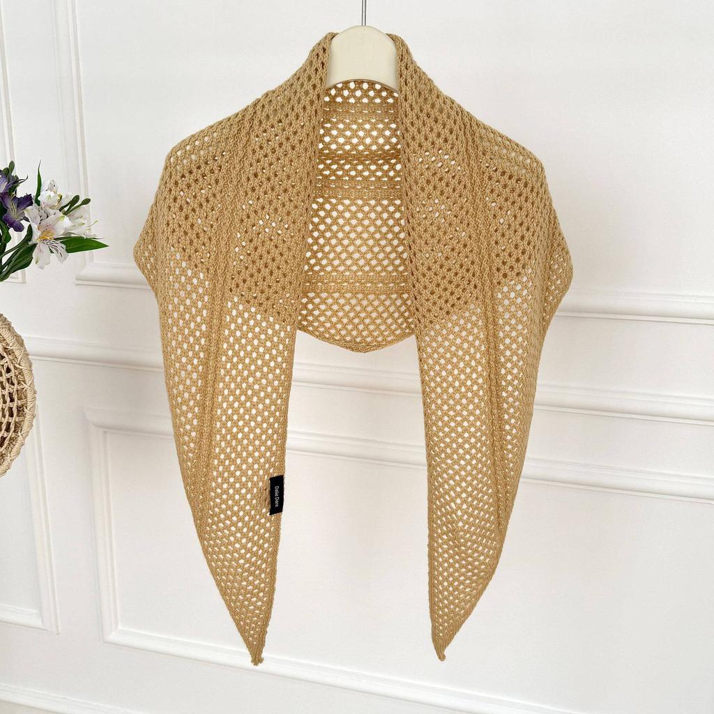 Versatile hollow knitted triangle scarf shawl spring and summer four seasons outer shawl scarf multi-purpose fart curtain waist scarf